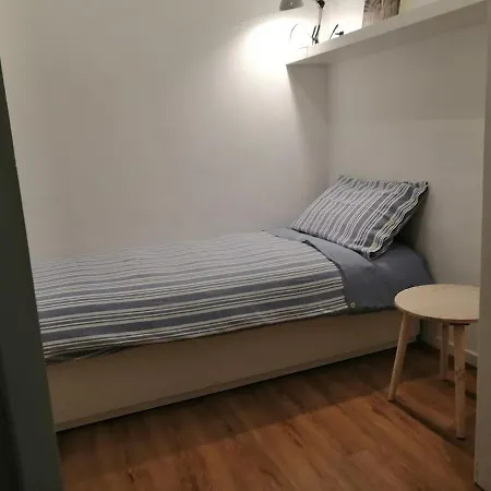 Casa In Centro Con Terrazzo בארי